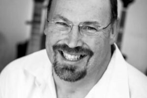 Dr Charles Du Toit